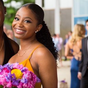 Meet your Posher, Cora